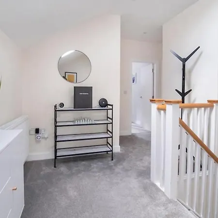 Granville House Apartment